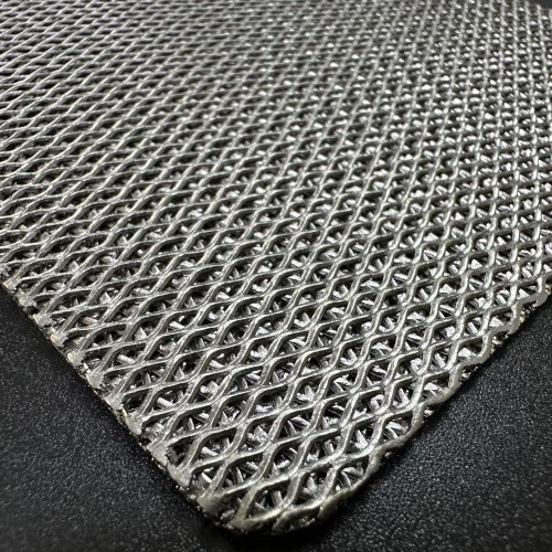 Multilayer titanium mesh for electrolyzers 3 Multilayer titanium mesh for electrolyzers 3