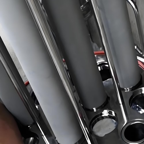 Porous Titanium Rod Filters with Housing for Filtration 5 Porous Titanium Rod Filters with Housing for Filtration 5